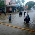 U Indiji osam mrtvih u olujama pre dolaska ciklona na jugoistok