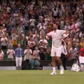 Novak Đoković „pumpao“ posle pobede na startu Vimbldona