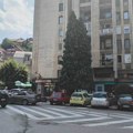 Prve fotografije sa mesta užasa u Užicu: Sumnja se da je mladić ubijen, telo u zoru nađeno na ulici