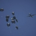 Iz aviona Ujedinjenih Arapskih Emirata i Jordana spušteno 25 tona pomoći u Gazu