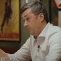Bogdanović razneo piksija: „Begunac celog života! Vode nas nepismeni i neobrazovani!“