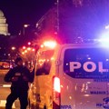 Pucnjava u Vašingtonu: Napadač gađao policiju blizu kolone Džej Di Vensa