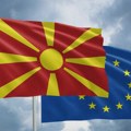 Predsednica S. Makedonije: EU ne može da vodi pristupne pregovore po principu „ćuti i slušaj“