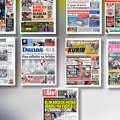 Naslovne strane sutrašnjih novina: Prelistavanje štampe za subotu, 24. oktobar 2026. godine