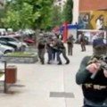 Novi snimak hapšenja srpskog sportiste u Kosovskoj Mitrovici: Dok Luneta brutalno odvode, u narod uperili oružje!