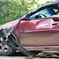 Užas kod Velike Plane Voz naleteo na auto, poginuo vozač kola