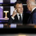 Makron želi da šalje trupe, Bajden ni da čuje: Ovo su detalji razgovora francuskog i američkog predsednika