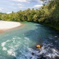 Plaža na sat vremena od Beograda gde je kafa manje od 200 dinara