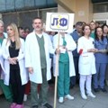 „Dovedena da smeni one koji podržavaju studente“: Sutra štrajk upozorenja u bolnici u Kraljevu, sindikati traže ostavku v. d…