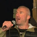 Bačulova sumnjiče za napad na službeno lice i da je predvodnik napada na policiju: Oglasio se MUP o privođenju u Novom Sadu