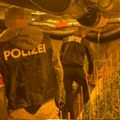 Palo veliko hapšenje; MUP razbio kriminalnu grupu za prodaju droge FOTO