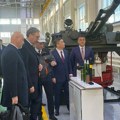 Vučić u Astani u obilasku vojne izložbe kazahstanske kompanije namenske industrije