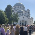 Појас Пресвете Богородице остаје дуже у храму Светог Саве, до 1. јуна