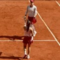 Šteta: Aleksandra Krunić i Ana Danilina izgubile u finalu ženskog dubla na Rolan Garosu do para Katerina Sinjijakova – Tejlor…