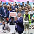 Politički zemljotres u Srbiji: Opozicija doživela totalni kolaps za 24 sata! Nestorović nestao pa se pojavio, pljušte optužbe…