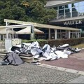 „Crna kutija – Blokaderska Srbija“ uklonjena sa Trga srpskih ratnika u Kraljevu