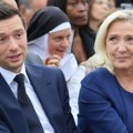 Le Penova zbija redove oko Bardele: Nova afera potresa Nacionalno okupljanje pred izbore
