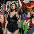 U Istanbulu održana parada ponosa uprkos zabrani