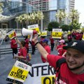 Protest u Los Anđelesu: Hiljade hotelskih radnika u štrajku, traže veće plate i beneficije