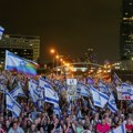 Masovne demonstracije protiv reforme pravosuđa u Izraelu, više od 100.000 ljudi u Tel Avivu