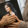 Iran: Na godišnjicu smrti Mahse Amini uhapšen njen otac