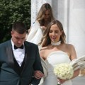Pogledajte koliko je lepa žena sa kojom se venčao Aca Sofronijević: Venčanica je baš posebna
