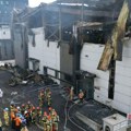 Poginulo 20 ljudi nakon požara u fabrici baterija: Vatrogasci imaju poteškoća pri gašenju
