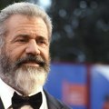 Zbog skandaloznih izjava se našao na stubu srama, ima devetoro dece, a bivša mu je uzela pola bogatstva: Mel Gibson slavi 69…