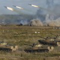 Ministarstvo odbrane Rusije: Počelo; 150.000 vojnika na granici; NATO diže uzbunu