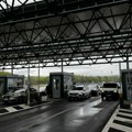 Stanje na graničnim prelazima Kamioni na Batrovcima čekaju tri sata, zadržavanje za automobile na Horgošu sat vremena