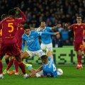 Uzbudljiv "derbi sunca": četiri gola u remiju Napolija i Rome