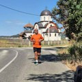 Podvig lozničkog heroja na Veliki praznik! Aleksandar po sedmi put pretrčao put od Loznice do Tekeriša: "Zahvaljujući njima…