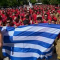 Leti ih nazivaju herojima, a zimi ostaju bez posla: Zašto grčki vatrogasci protestuju