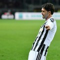 Sumnjalo se na povredu, ali nije: Čelnici Bešiktaša otkrili razlog zbog kojeg Vlahović nije otišao na meč Lige Evrope
