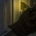 Žena zatekla ispreturanu kuću i provalnika skrivenog u ormanu: Nastao haos, a kamera je sve snimila