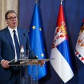Vučić posle sastanka sa komesarom EU za proširenje Varhejijem: Idem u Njujork na sednicu Saveta bezbednosti UN