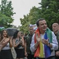 Aljbin Kurti na čelu Parade ponosa u Prištini: Performans za zapadne partnere od kog LGBT zajednica na Kosovu nema ništa