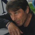 Zbog Đenove, slavi Milano - Vaskez nije morao, ali jeste! Napoli i Inter sada deli samo bod!