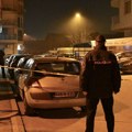 Dve osobe životno ugrožene: Policija kod Sarajeva privela osumnjičene zbog pucnjave u migrantskom kampu: Sukobili se…