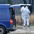 Sekirom ubio majku, ranio očuha i polubrata: Stravičan porodični zločin u Pleškovecu: U toku potera za sinom osumnjičenim za…