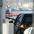 Novi kolaps na naplatnoj rampi: Vozila mile ka Beogradu, kolone kilometarske, samo jedna traka prohodna