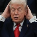 Трамп прекинуо ћутање о фотографијама са Епстином: Ево шта је амерички председник одговорио на питања новинара