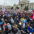 „Huk stotina hiljada ljudi na ulicama Beograda 15. marta će dugo ostati ozbiljna trauma Vučića“: Gde je godinu dana posle on…