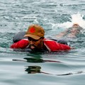 Časovi plivanja, Gugl mape i ronilačka odela: Kako je na desetine hiljada migranata preplivalo do Seute?