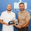 Gradonačelnik ugostio UFC borca Uroša Medića: Novi Sad ponosan na jednog od najboljih svetskih MMA boraca