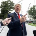 Trump kaže da Ukrajini treba novi lider koji može da postigne dogovor sa Putinom