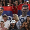 Kad pokuljaju emocije: Evo šta su posle poraza Novaka Đokovića u polufinalu Australijan opena uradili njegovi navijači…