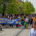 Kreni-Promeni protest za vrtiće u Novom Sadu: „Želimo konkretna rešenja ili preduzimamo naredne korake“ FOTO
