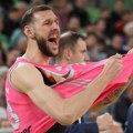 Crvena zvezda dovela Uroša Plavšića i čeka Nikolu Đurišića