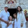 Ivana Berendika krstila decu koju je dobila sa osnivačem Gugla: Modelsica prvi put pokazala decu